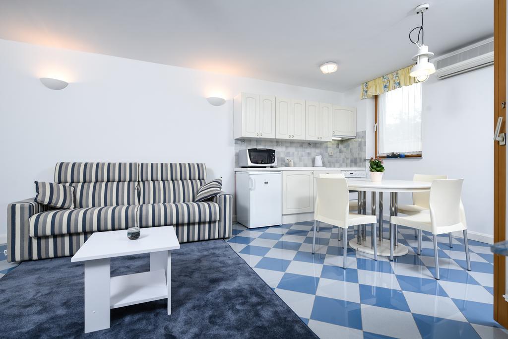 Apartmani Alice Njivice Εξωτερικό φωτογραφία