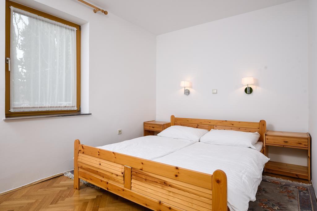 Apartmani Alice Njivice Εξωτερικό φωτογραφία