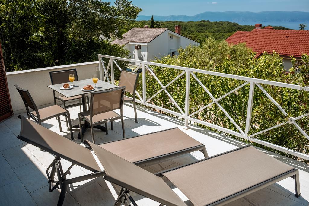 Apartmani Alice Njivice Εξωτερικό φωτογραφία