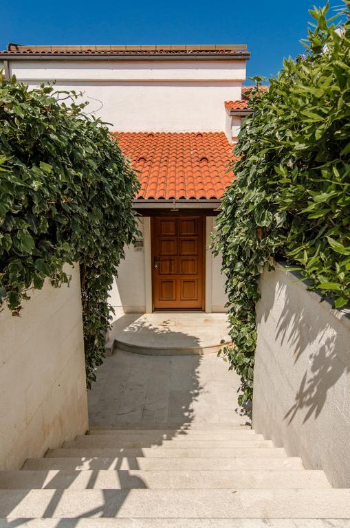 Apartmani Alice Njivice Εξωτερικό φωτογραφία