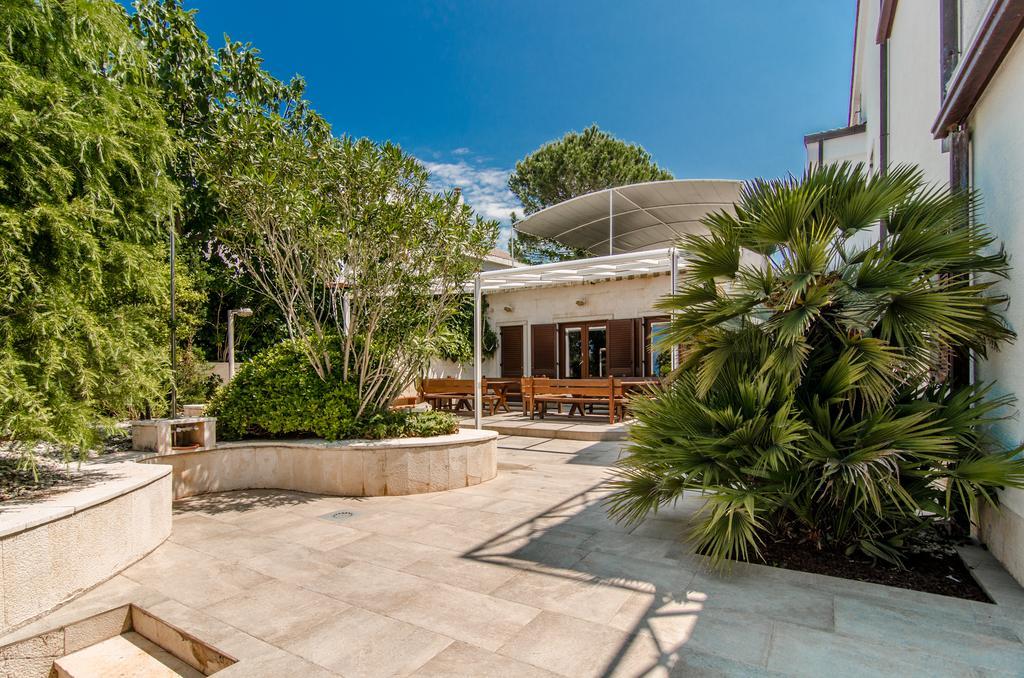Apartmani Alice Njivice Εξωτερικό φωτογραφία